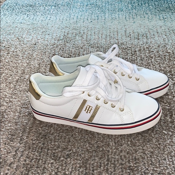 Tommy Hilfiger Sneakers - Picture 2 of 6